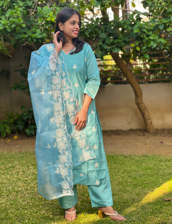 Kurta Set - Image 3