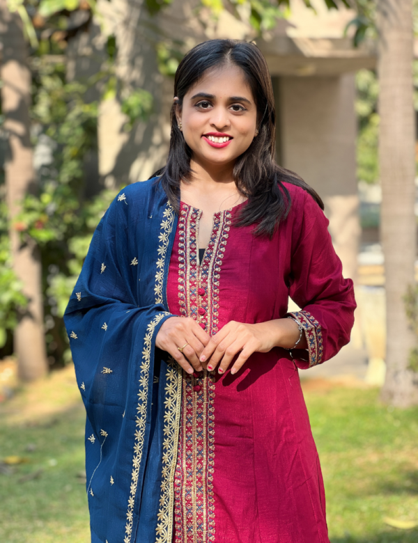 Maroon Kurta Set - Image 2