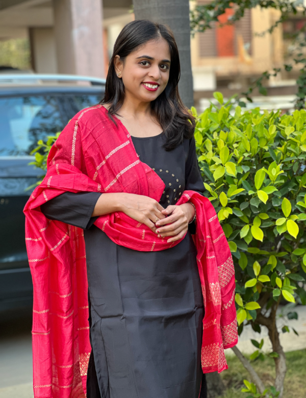 Black kurta set - Image 2