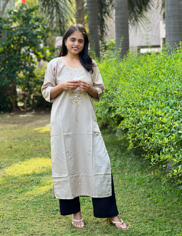 Embroidery Kurti - Image 9