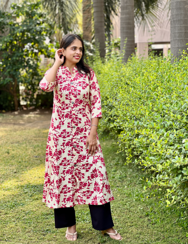 Stand Patti Kurti